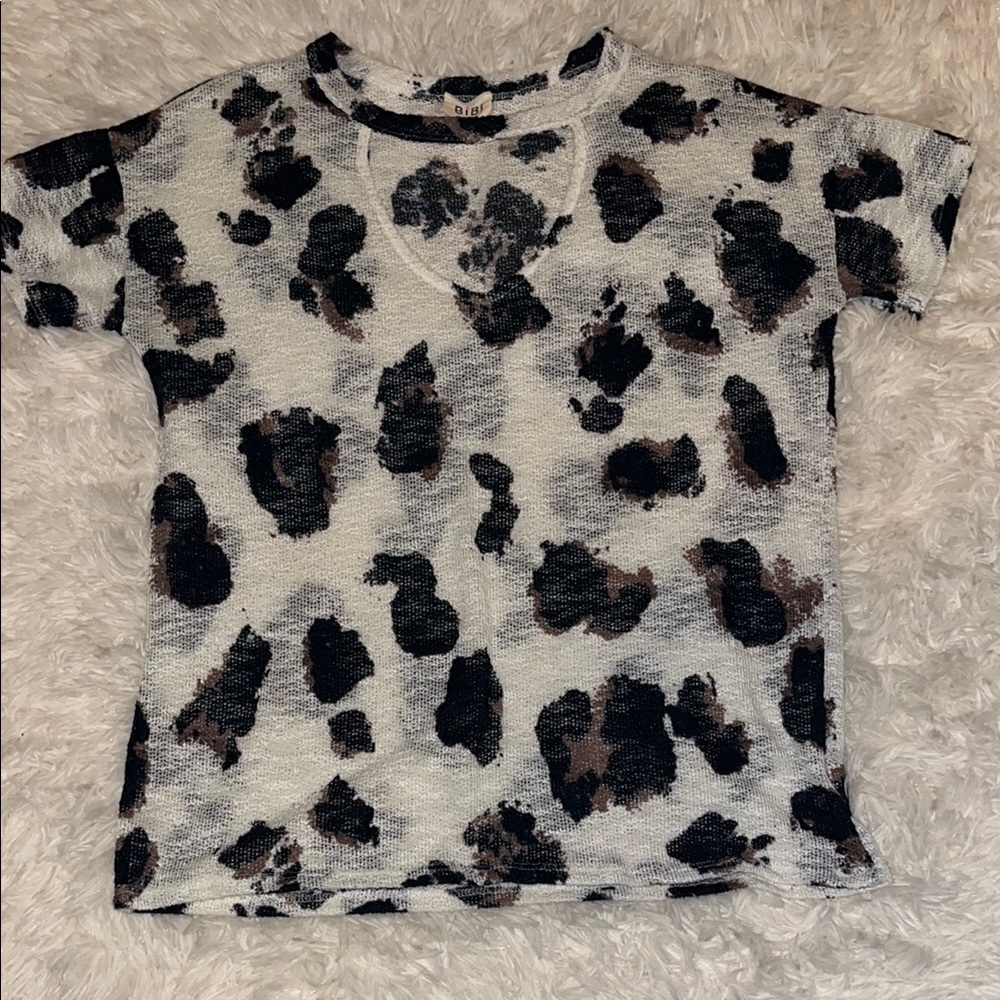 ☀️EUC BiBi Black and Brown Leopard Print Top